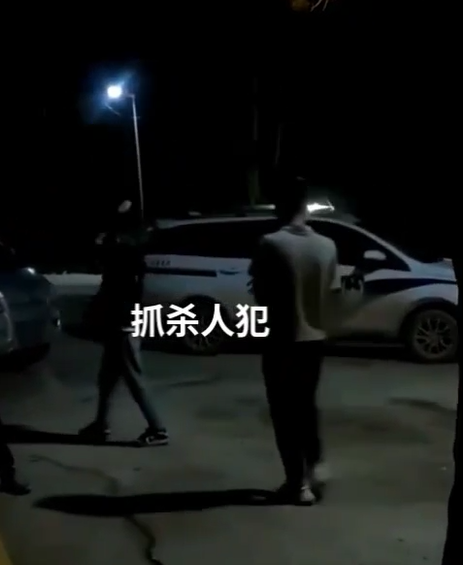 广西发生一起重大案件!26岁男子持刀潜逃,村民:他平时口碑差休闲区蓝鸢梦想 - Www.slyday.coM 广西发生一起重大案件!26岁男子持刀潜逃,村民:他平时口碑差休闲区蓝鸢梦想 - Www.slyday.coM