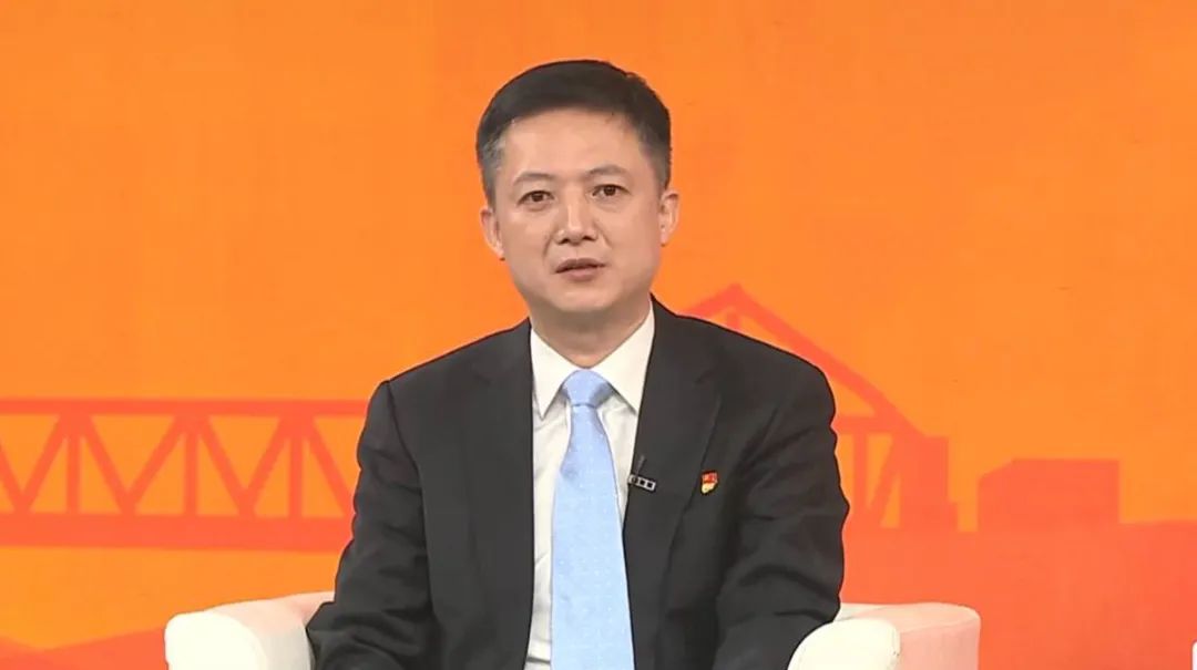 ▲红桥区区长陈宇做客《公仆走进直播间》特别策划“见行动 看效果——2023区长访谈”