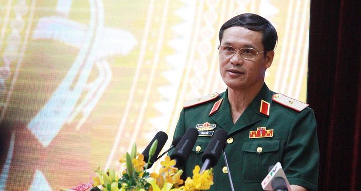 越南国防部副部长武海产上将，曾任省军区和军区司令，获9枚勋表