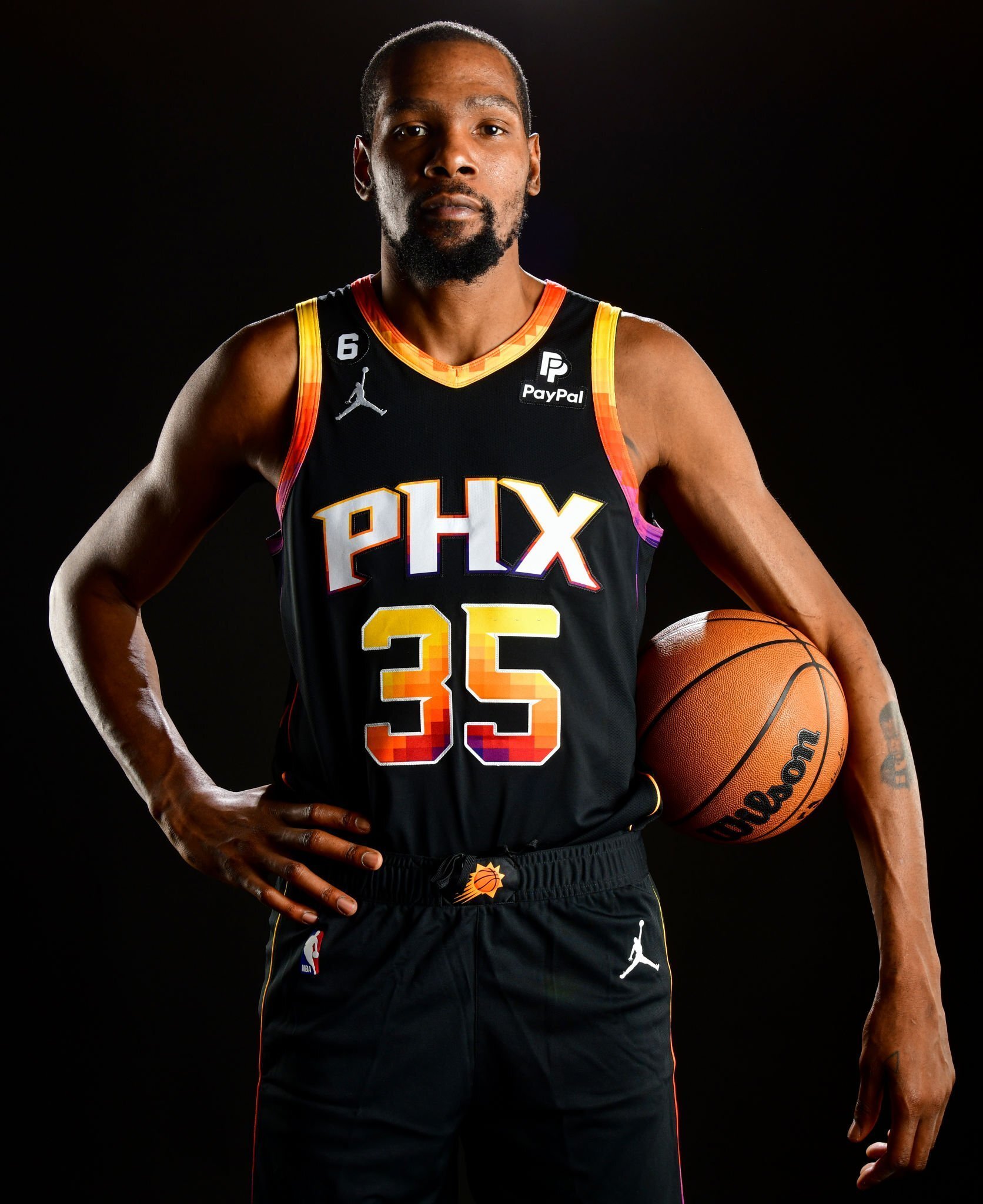 杜兰特联手布克与艾顿太阳队构建三巨头争冠阵容