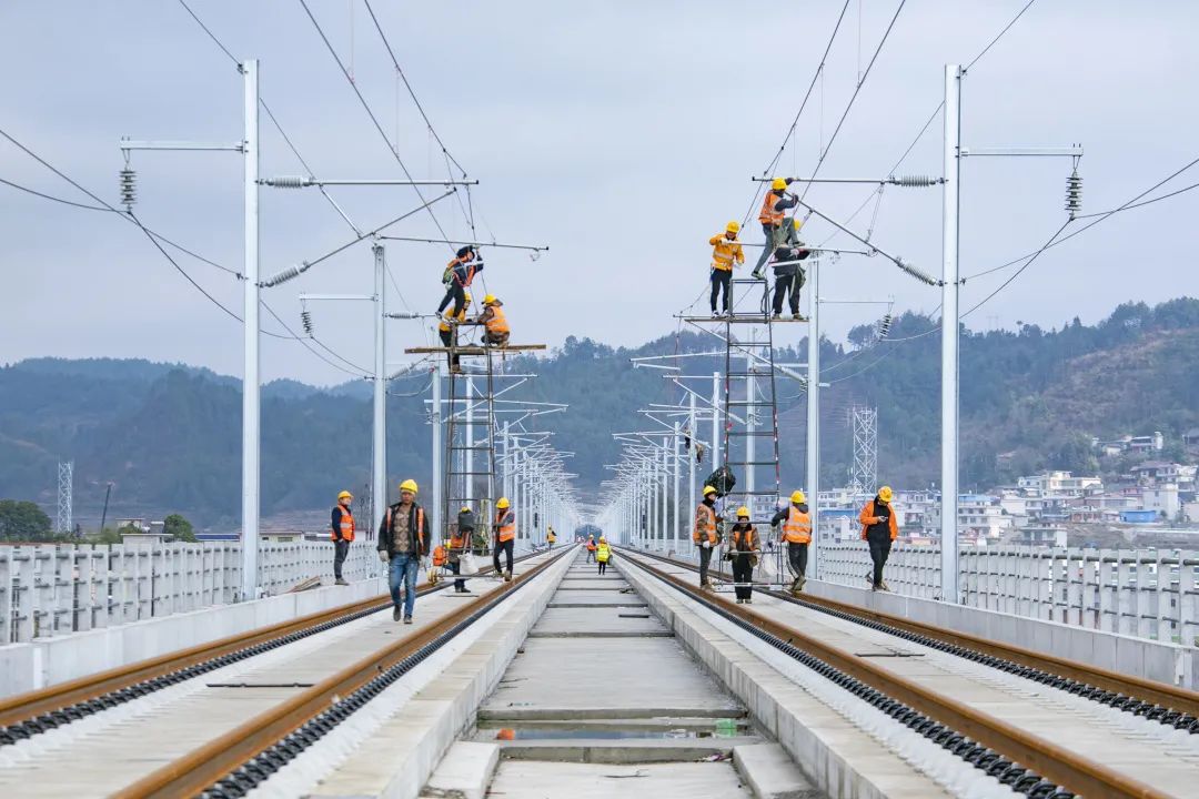 两条设计时速350公里高铁，有新进展！（武汉包装设计）时速350公里的高铁有哪些，