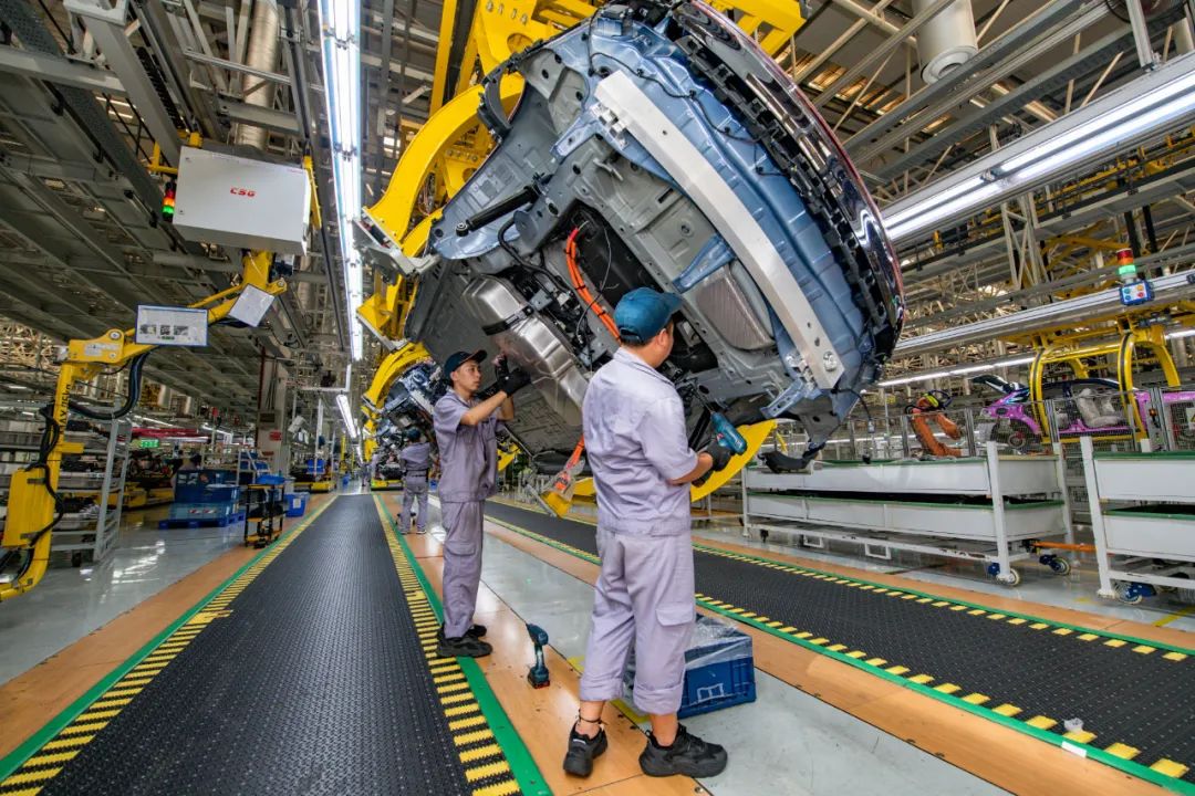 赛力斯两江智慧工厂(资料图)。 邹乐 摄