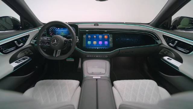 全新一代奔驰E级内饰 小S没跑了