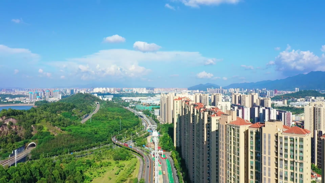 记者手记|“升维”的坪山:发展逻辑更新 底层硬件升级 记者手记|“升维”的坪山:发展逻辑更新 底层硬件升级