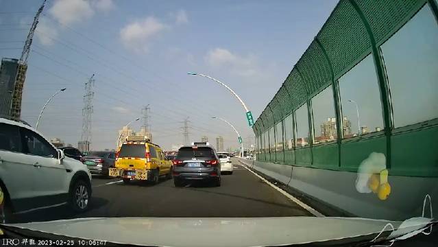 这个情况适用交替通行吗？