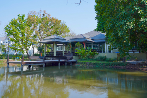 UP太平洋地产领跑<a href=