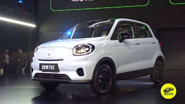 近日，零跑汽车携智能远行大五座SUV——C11增程版、智能超享电动……