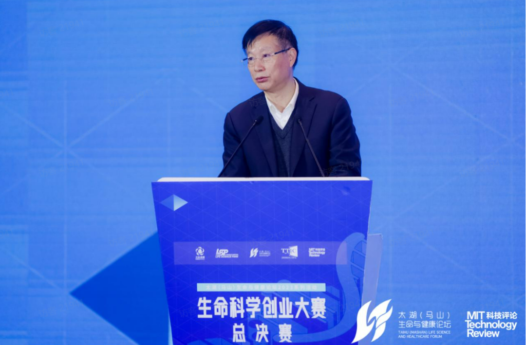 图丨中国科学院院士、南方科技大学代理副校长、讲席教授顾东风
