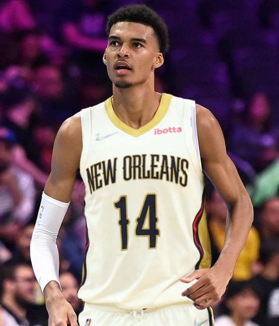 新秀文班亚马表现惊艳马刺选秀权交易方案曝光多队竞相追逐