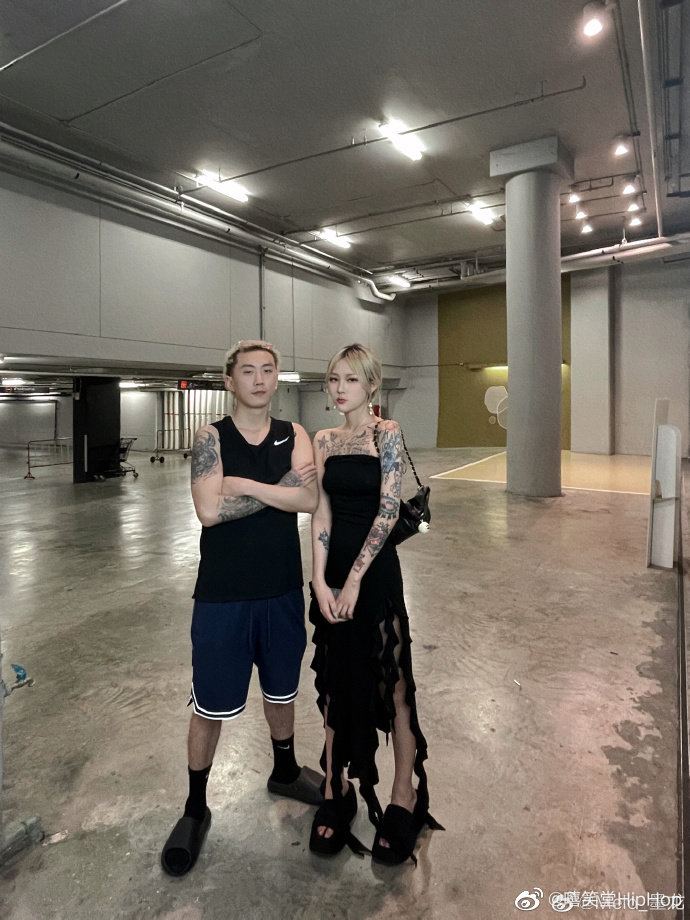 慕了！MELO和未婚妻在<a href=