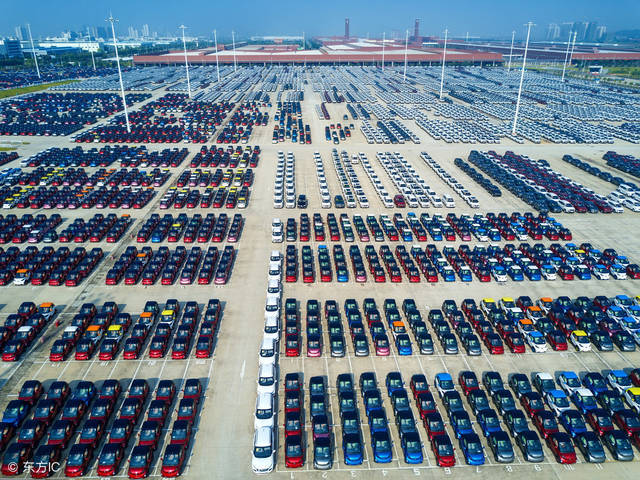 应该是让利的同时顺道清库存！建议各大车企继续加大力度