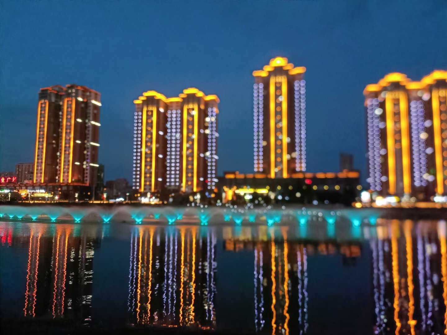 新闻刚刚发布:成县东新巷的人,2025年成县东新巷的人生活状况与未来趋势