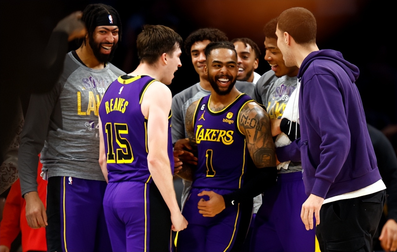 湖人重磅引援塔图姆