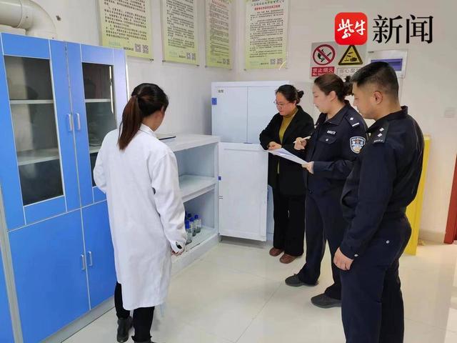 派出所是公安局的下属部门吗 6dd8-99510f16215d58acedd0126065a84550.jpg