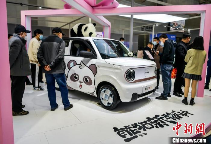 新疆3·15国际车展 集中展示千余款车型