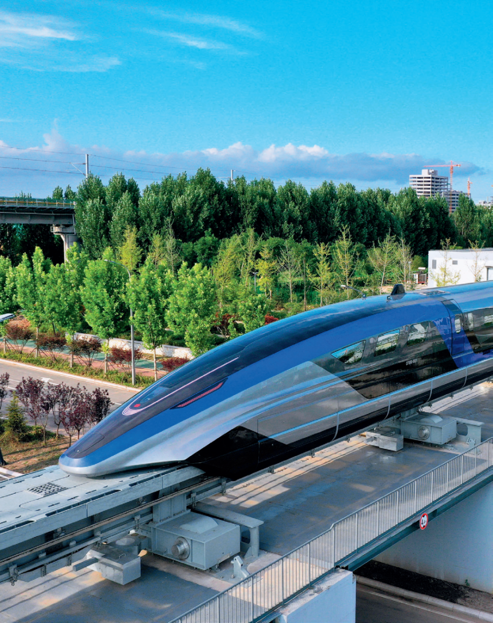 ▲ 2021年7月20日,由中国中车承担研制、具有完全自主知识产权的时速600公里高速磁浮交通系统在青岛下线 受访者供图