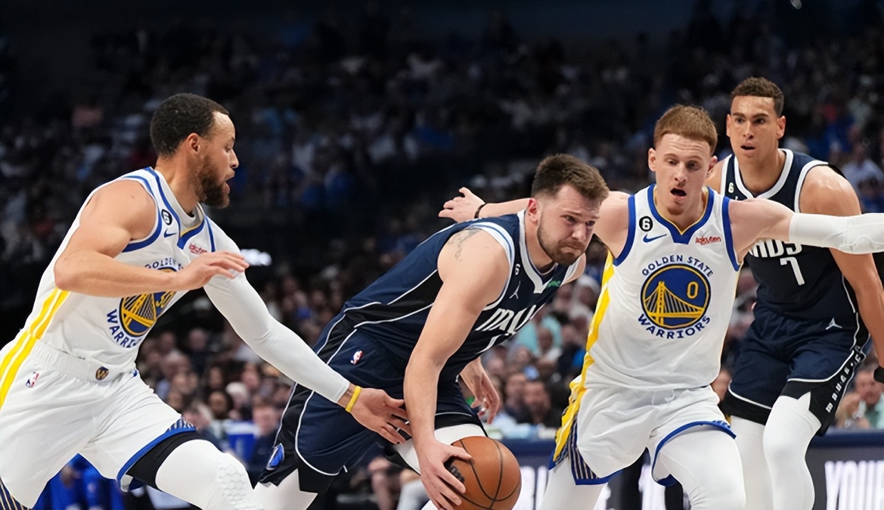 NBA比分哈登高效砍下三双 数据全面引领球队冲击季后赛