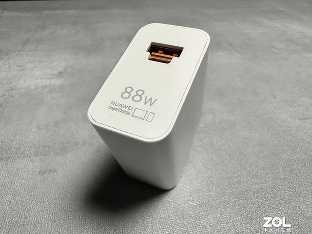 用专属感重新定义旗舰美学 华为P60 Pro上手体验休闲区蓝鸢梦想 - Www.slyday.coM 用专属感重新定义旗舰美学 华为P60 Pro上手体验休闲区蓝鸢梦想 - Www.slyday.coM