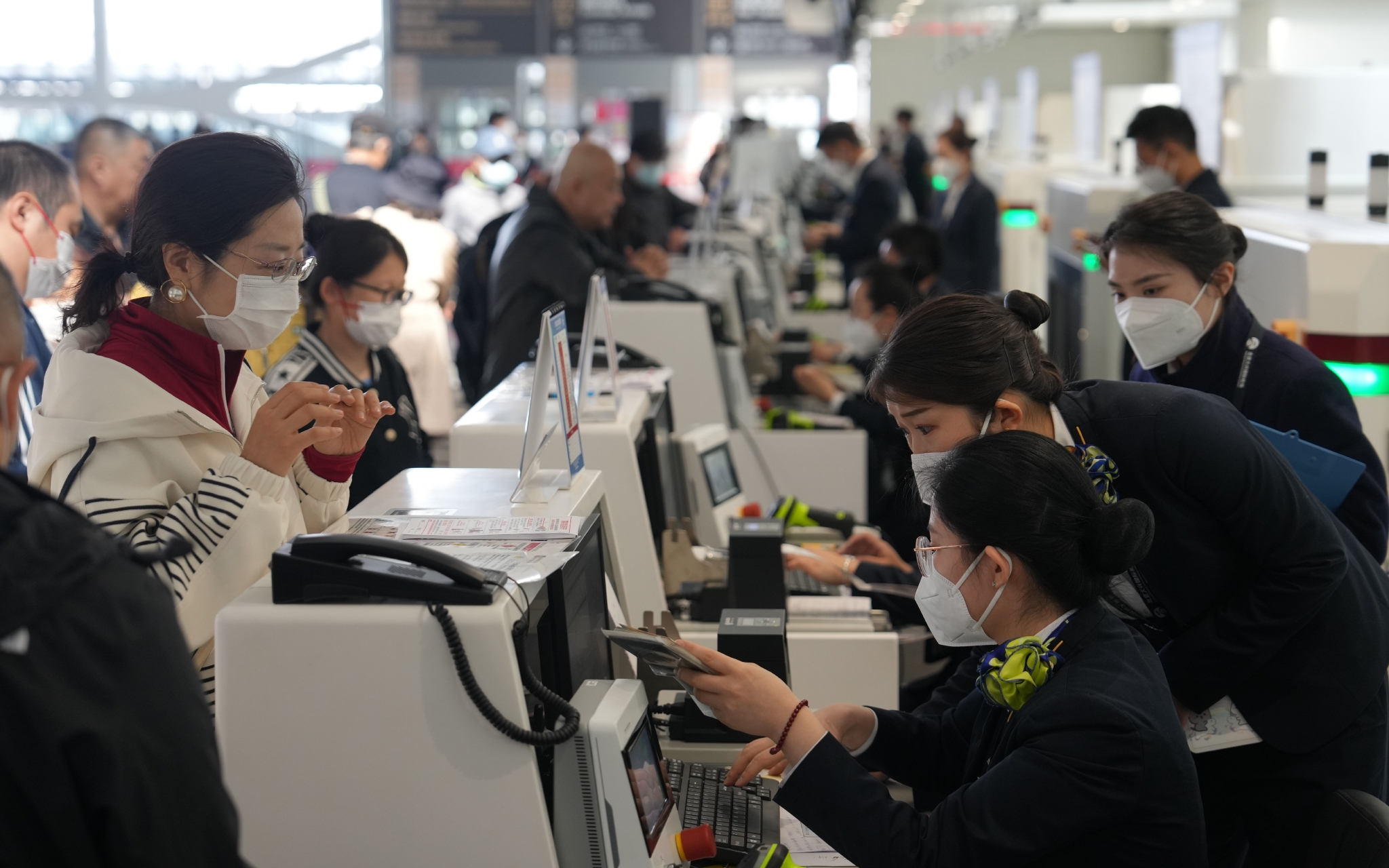 新航季，大興機場迎來更多旅客出行。新京報記者 陶冉 攝