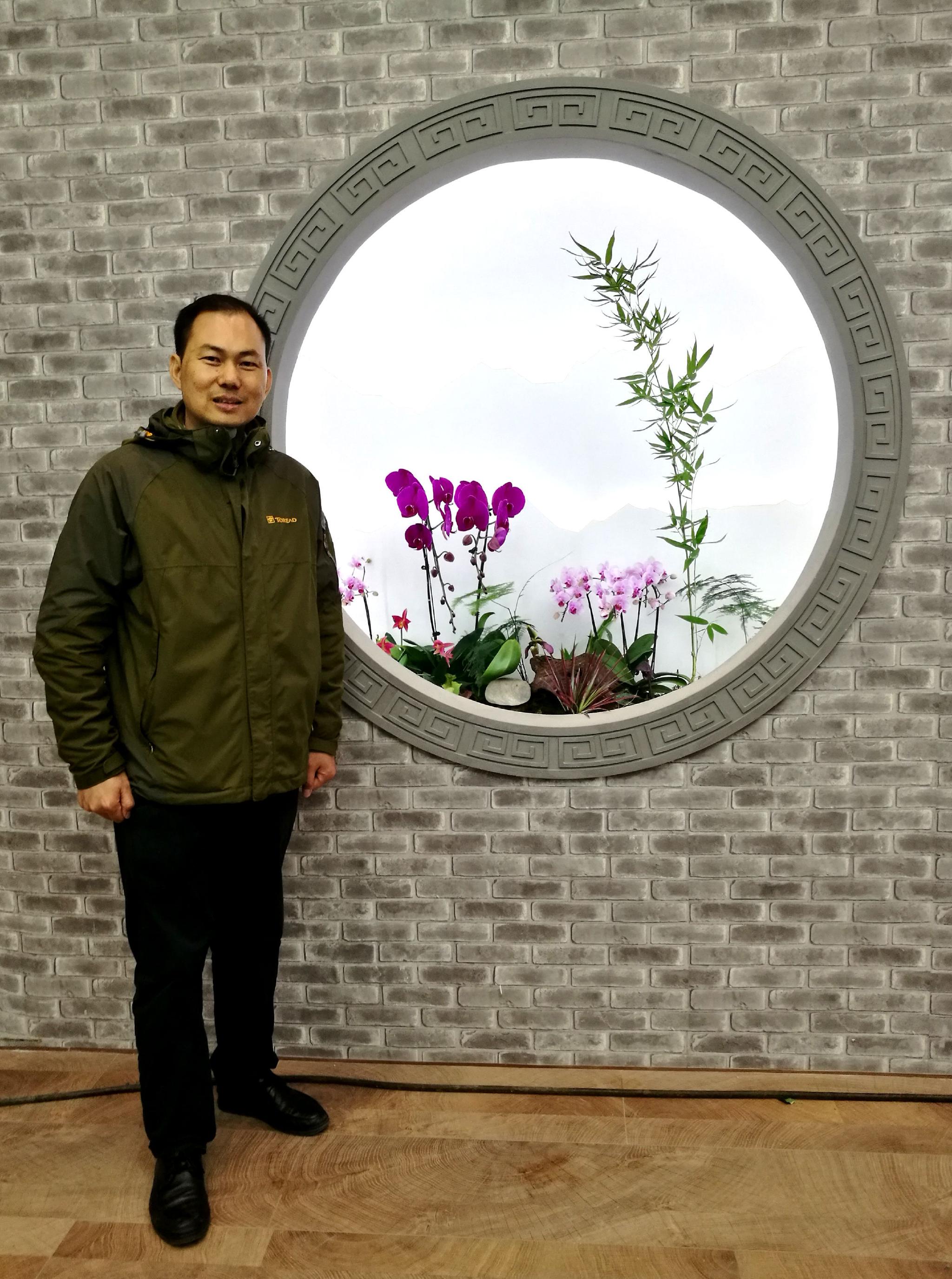 中国农业科学院蔬菜花卉研究所花卉研究室主任、北京市景观休闲农业创新团队岗位专家杨树华。受访者供图
