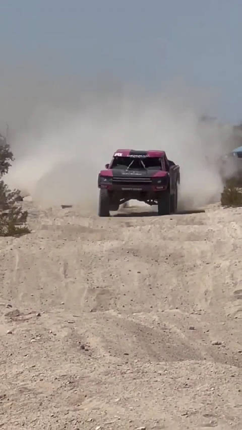 这悬挂估计都够买一辆车了