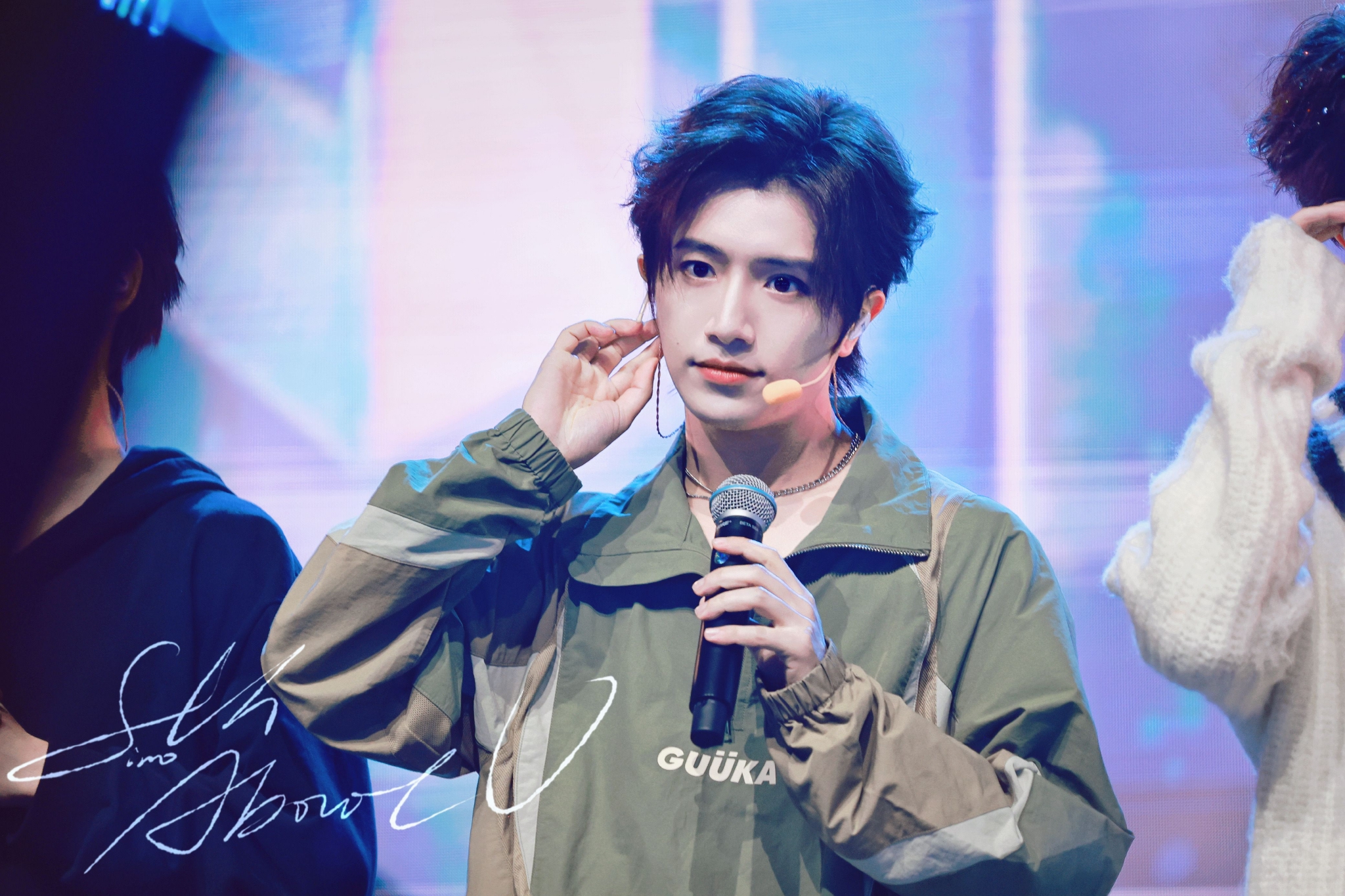 丨INTO1<a href=