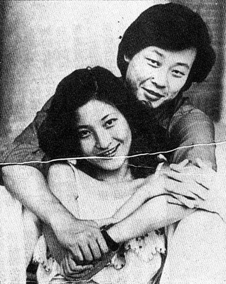 一妻一妾、5个儿女、68岁“视帝”寇世勋，晚年竟还有贤妻在侧