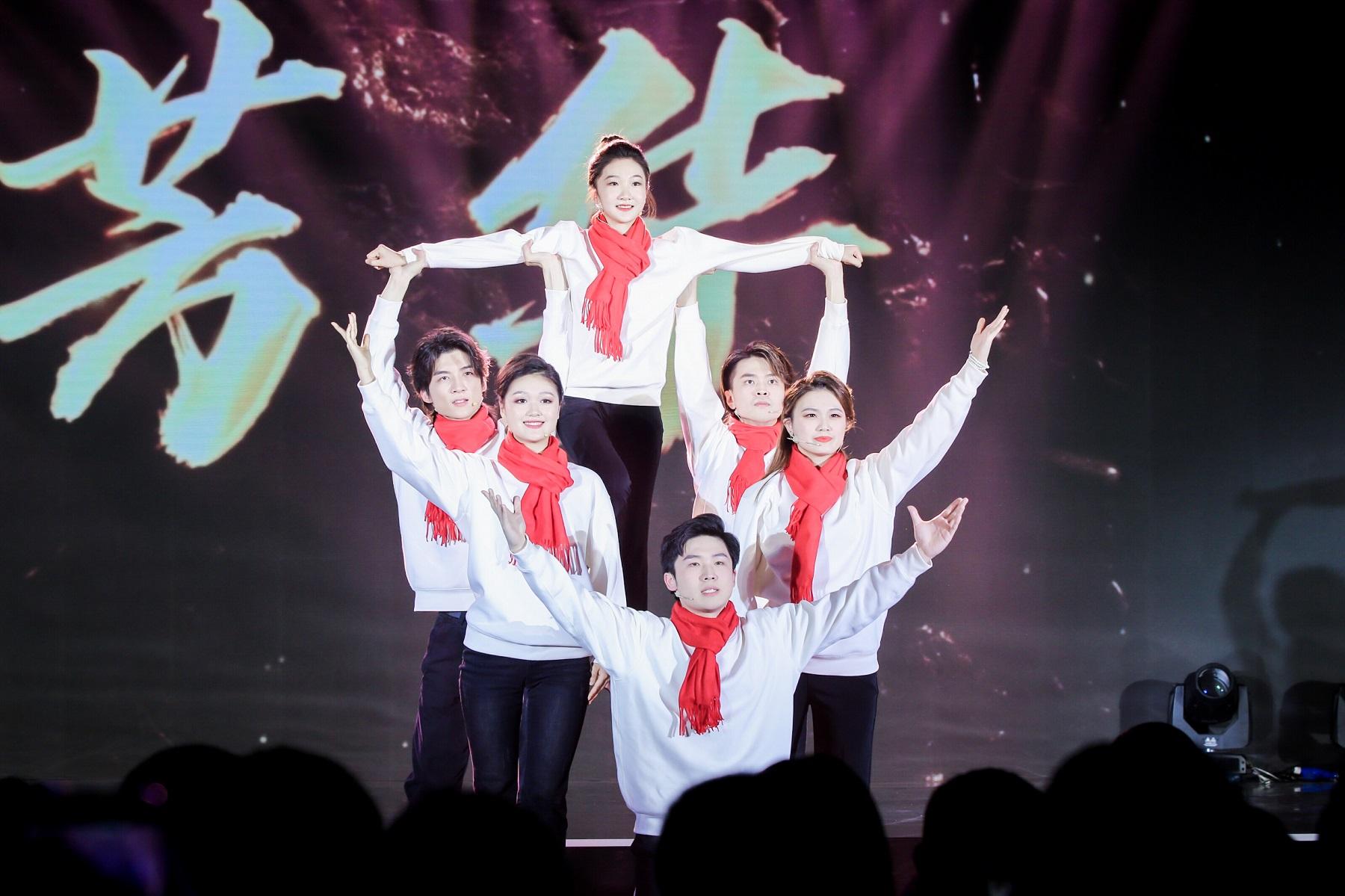 校园音乐大赛刘同学 6455-40610ef02ee98e652a635b9058f27944.jpg