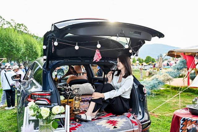 巅峰之上 再造巅峰休闲区蓝鸢梦想 - Www.slyday.coM 巅峰之上 再造巅峰休闲区蓝鸢梦想 - Www.slyday.coM