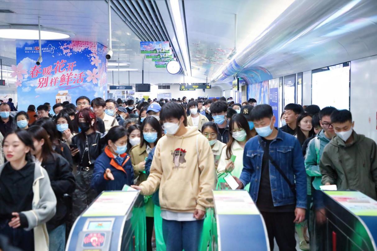 首次突破140万!青岛地铁单日客运量再创新高