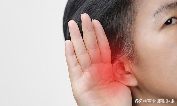 耳鸣原因与治疗方法 薄荷文化与中医刮痧妙用