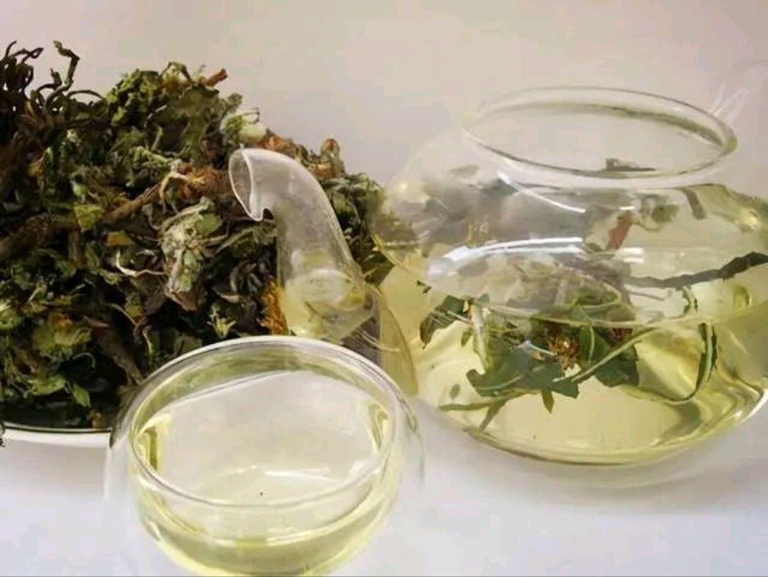 尿酸高的人需要控制“嘌呤”摄入量，多吃4种碱性食物，助降尿酸-尿酸高的是不是要多吃碱性食物
