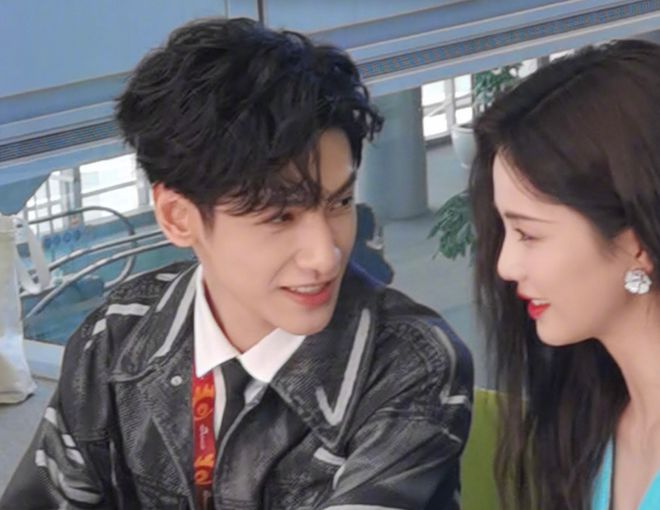 罗云熙现实中长相如何？告别《长月烬明》滤镜，扫楼生图看愣网友休闲区蓝鸢梦想 - Www.slyday.coM