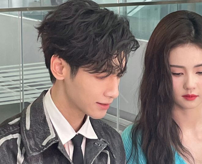 罗云熙现实中长相如何？告别《长月烬明》滤镜，扫楼生图看愣网友休闲区蓝鸢梦想 - Www.slyday.coM