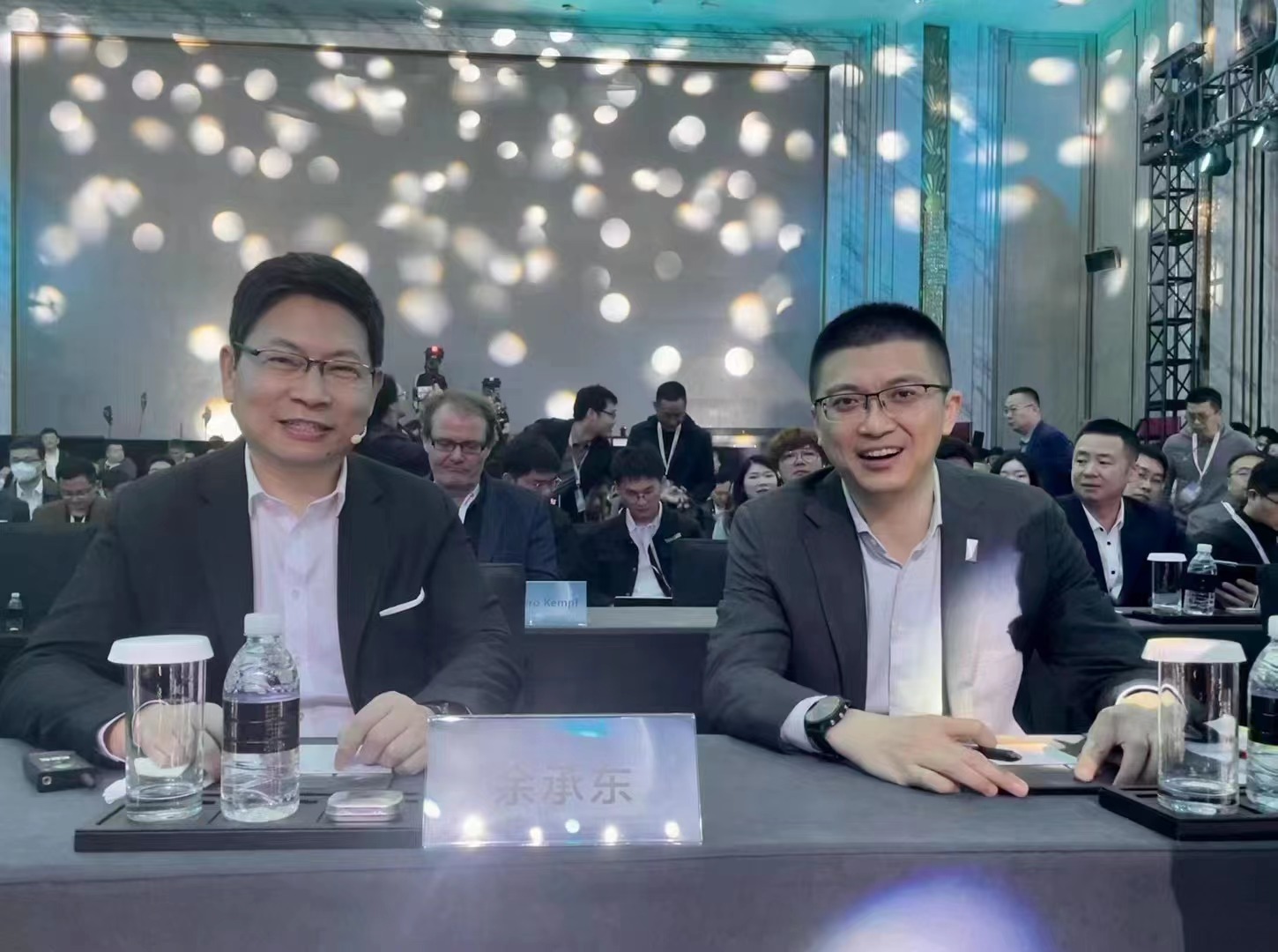 又一个5年不造车文件后,阿维塔和华为的双向奔赴