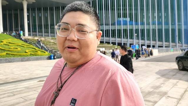 一年一度车展开始了，跟大胖一起逛起来 有啥想看的给大胖留言哦