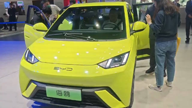 上海车展直击：新车抢先看-比亚迪海鸥