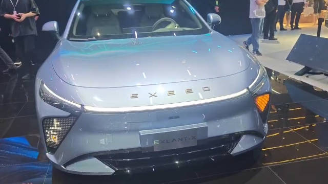 上海车展直击：新车抢先看-星途星纪元ES