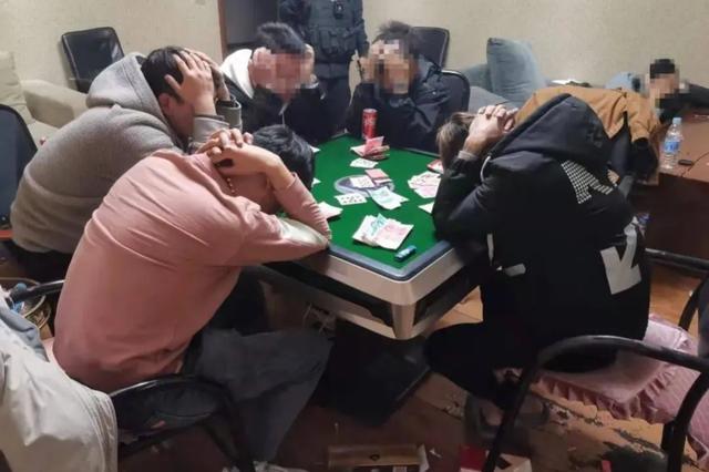 外公绑架4岁外孙女向女儿勒索50万,是什么原因让他这么做呢?休闲区蓝鸢梦想 - Www.slyday.coM 外公绑架4岁外孙女向女儿勒索50万,是什么原因让他这么做呢?休闲区蓝鸢梦想 - Www.slyday.coM