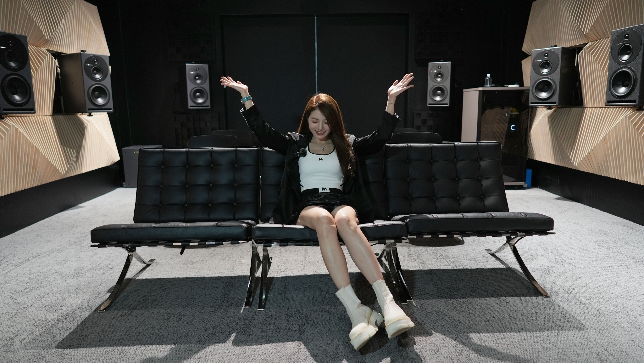 又起飞了，开启机上充电半小时，精神一整天的模式……