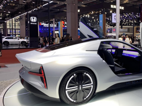 纯电双门轿跑，奇瑞新能源iCAR-GT概念车亮相上海车展