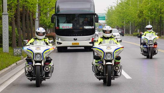 警摩开道、提前购票、优化入园流程……瘦西湖开创警景联动旅游服务新模式|瘦西湖|扬州市|盐城市_新浪新闻