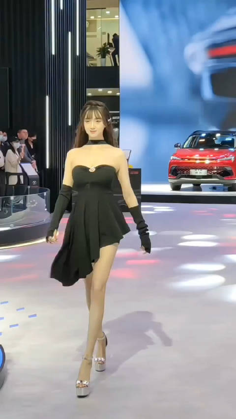 小伙伴们，车展上有遇到嘛