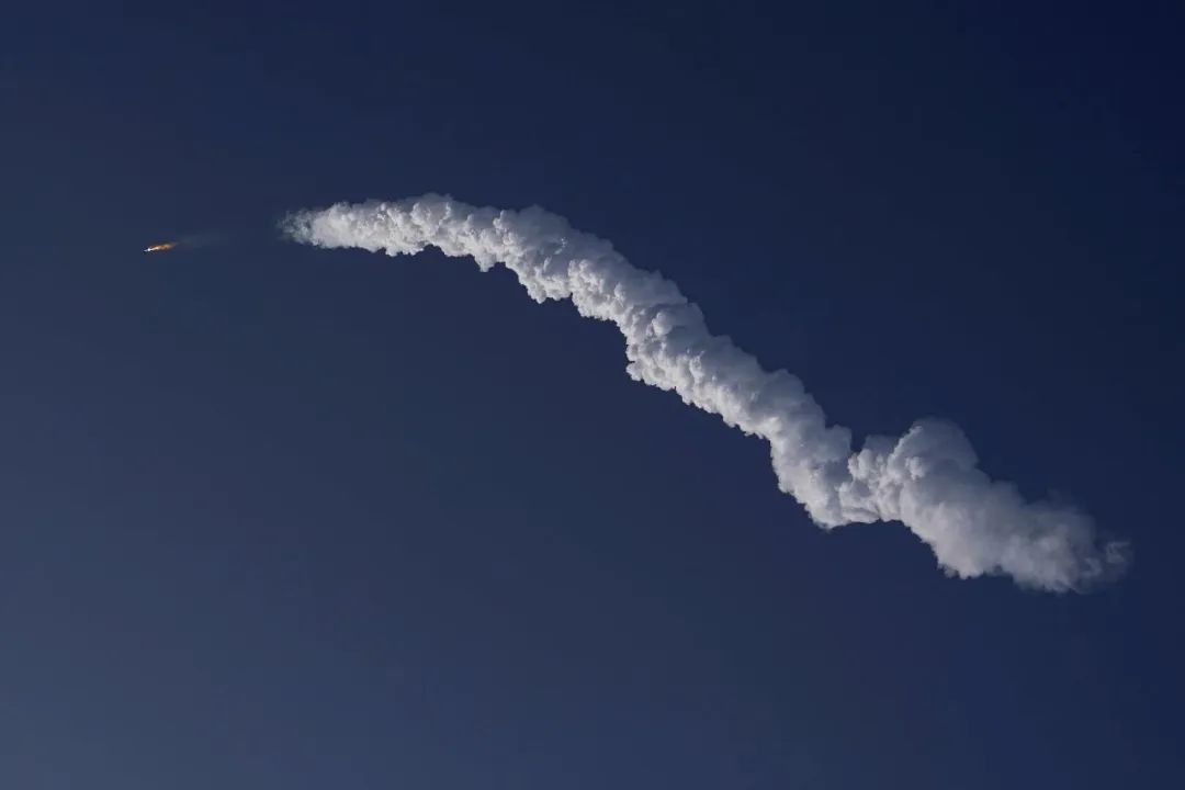 ▲当地时间2023年4月20日,美国得克萨斯州,SpaceX“星舰”执行首次轨道级测试飞行任务失败。图/视觉中国