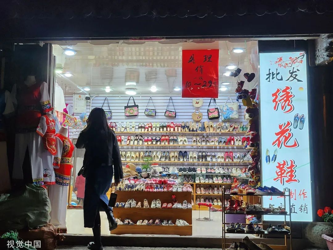 古镇“查重率”，未免有点太高了！