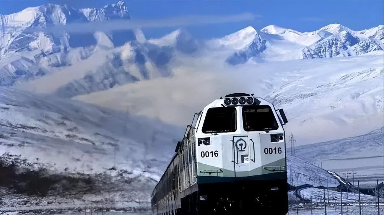 铁路国产化搞那么多年，为什么青藏铁路火车头，还要从...