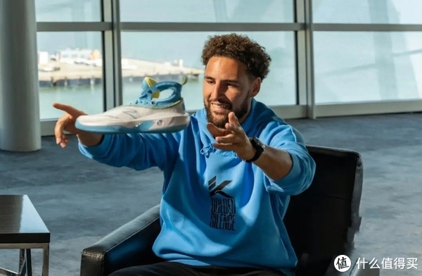 本土球员闪耀赛场新星崛起成中超最大亮点