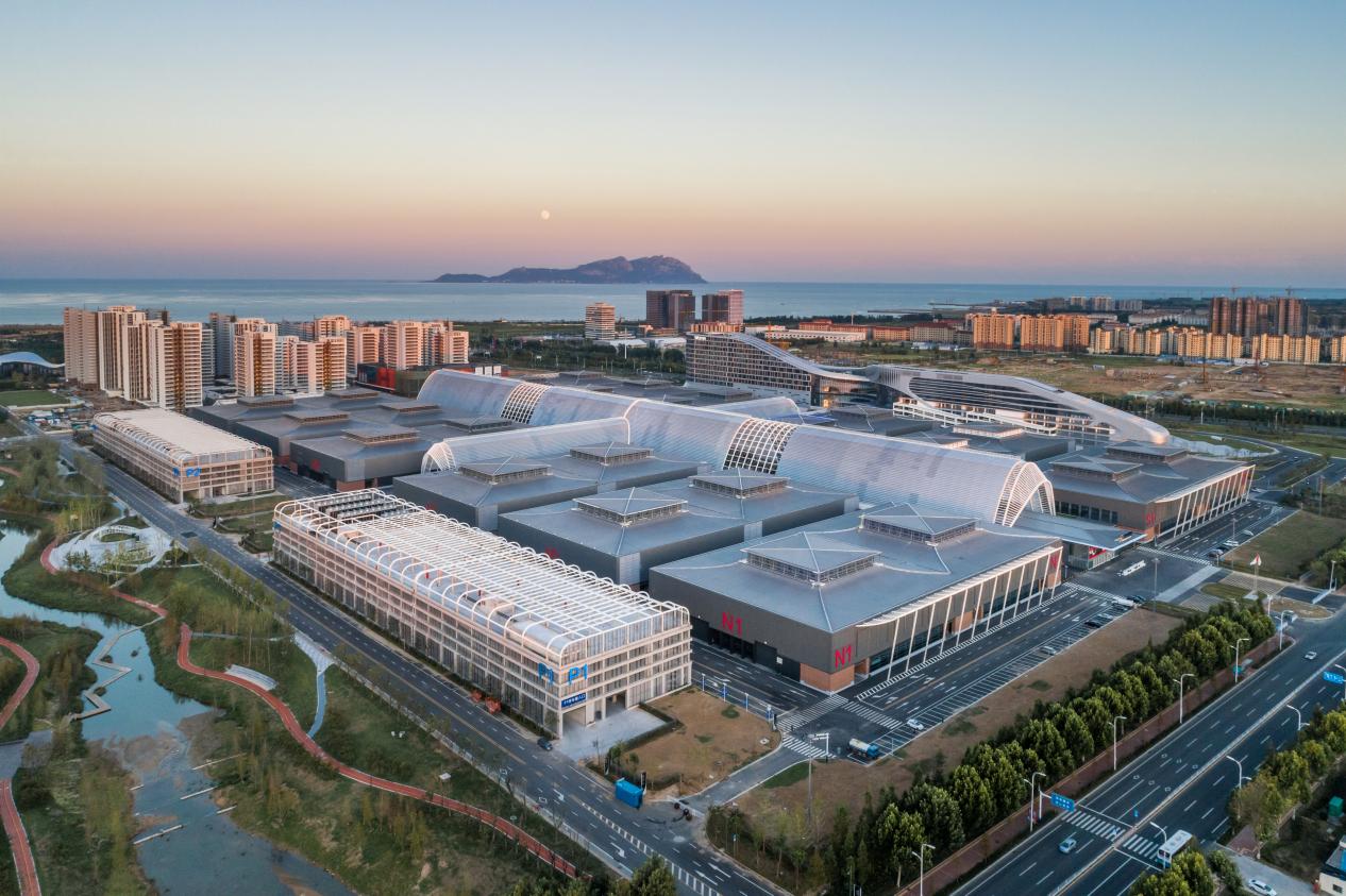 中铁·青岛世界博览城:解码新时代品质建筑|青岛市|山东省|业主|会展|装修_新浪新闻