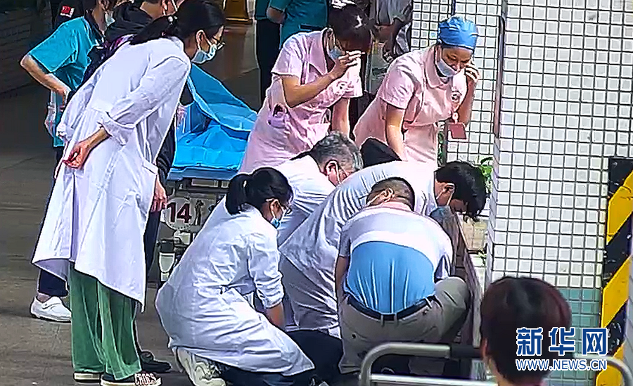国外恶搞抓病人视频,国外恶搞抓病人视频大全