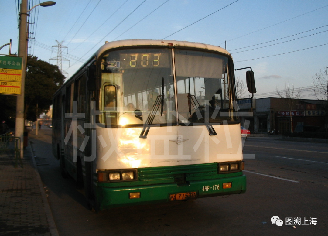 203路SK6104HP型公共汽车，长江路（Aizome 摄）